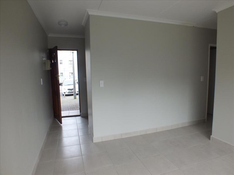 To Let 2 Bedroom Property for Rent in Sanlamhof Western Cape